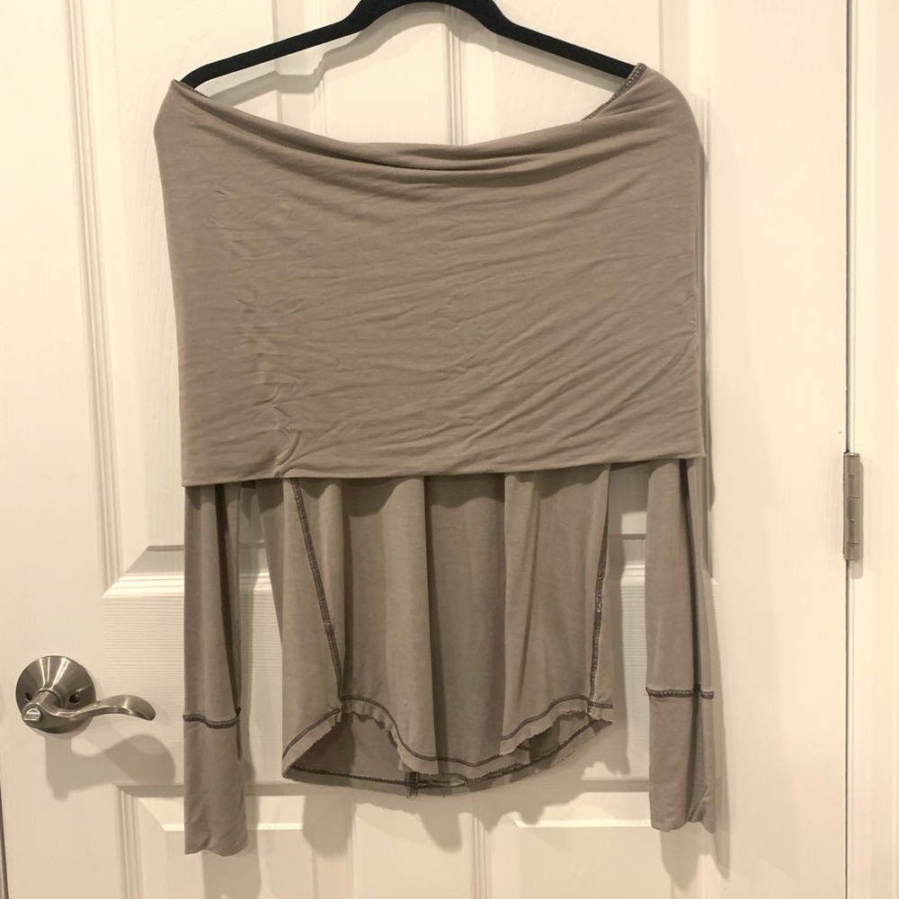 Off the Shoulder Long Sleeve